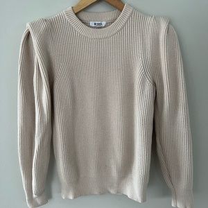 BB Dakota Strong Shoulder Cream Sweater SZ S